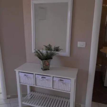 Dea & Paula - Two Bedroom With Terrace Appartamento *