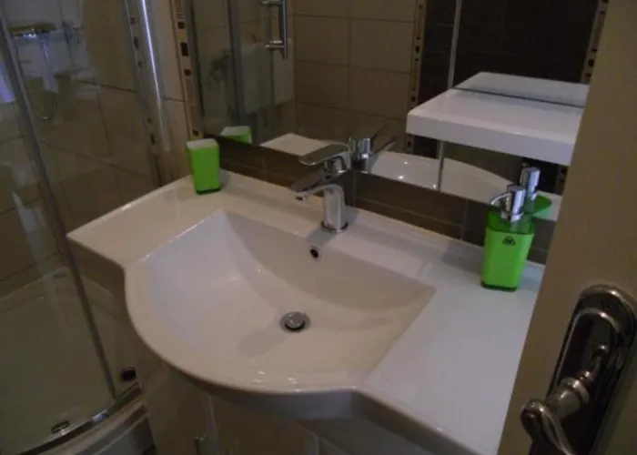 Dea & Paula - Two Bedroom With Terrace Appartement *